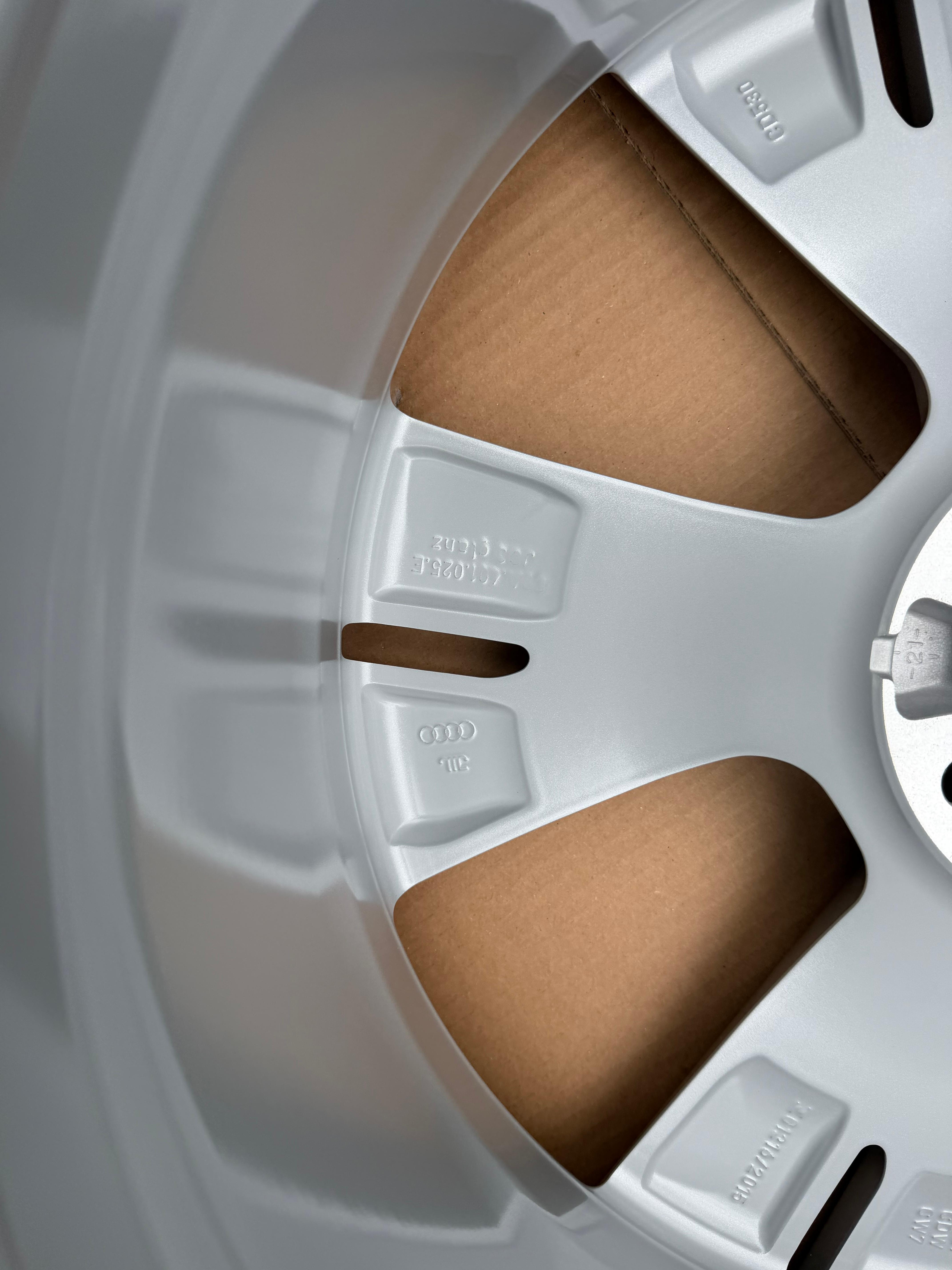 1 cerchio in lega originale da 20" per Audi Q4 e-tron, codice 89A601025D, 8x20 ET45, nuovo