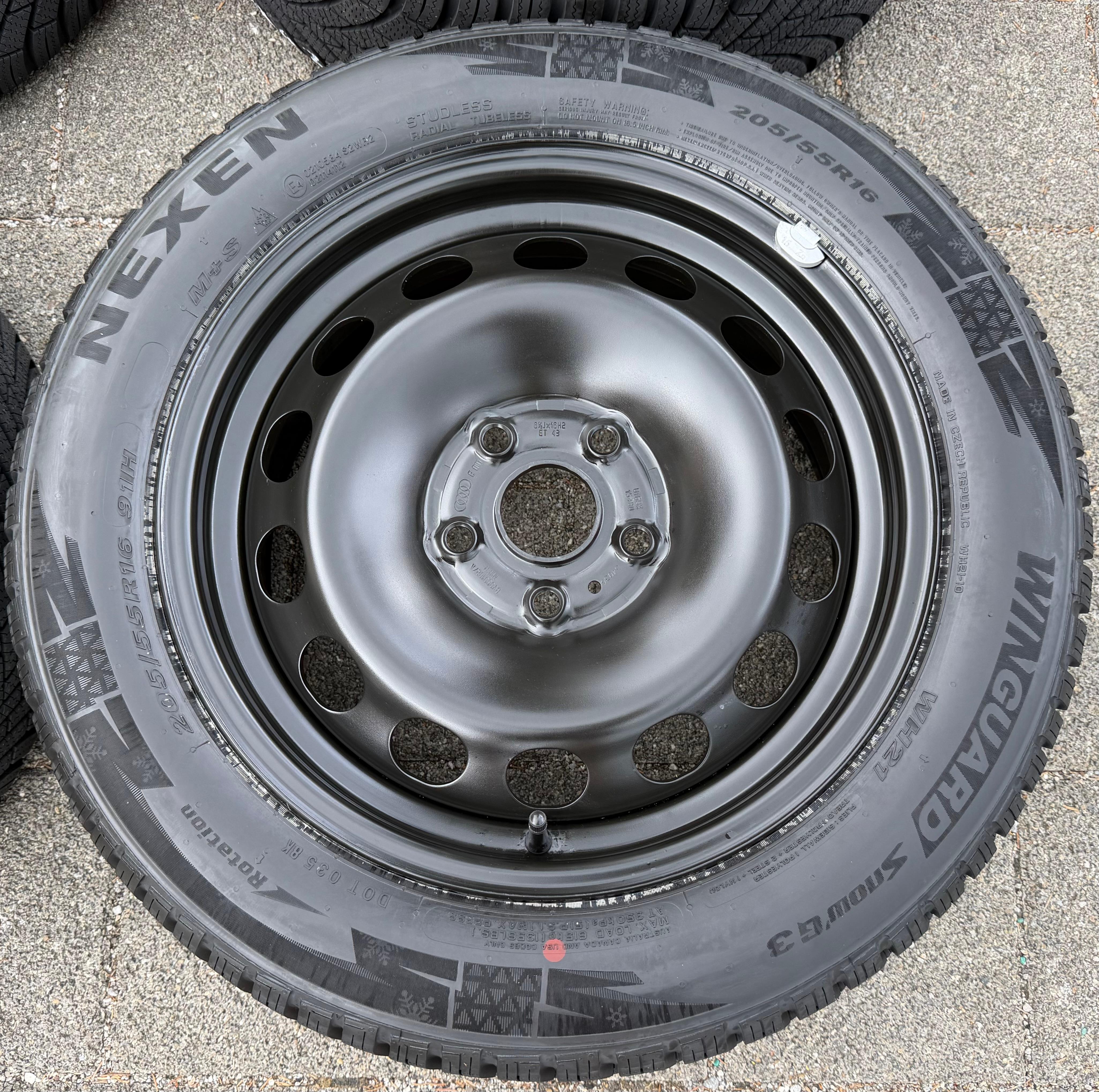 4 Winterräder Audi A3 8V Sportback Cabrio  205/55R16 91H Nexen 8V0601027A NEU
